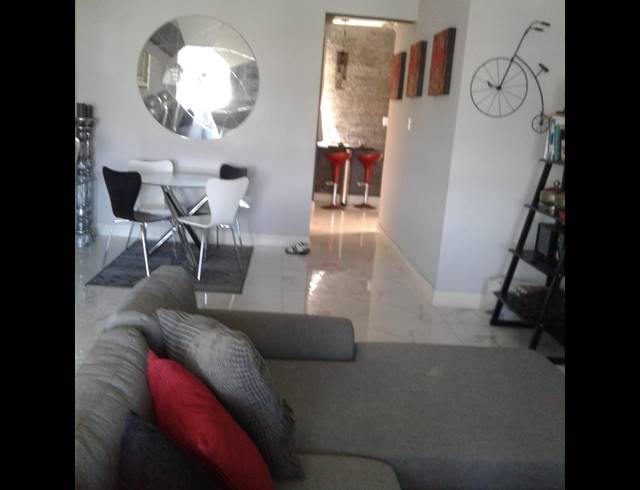 0.5 BEDROOM FLAT TO LET IN NORTH BEACH